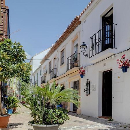 Unique Andalusian Townhouse Next To Beach Estepona Buitenkant foto